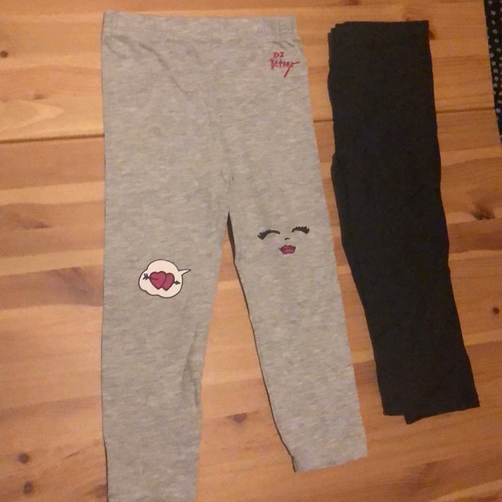 Betsy Johnson leggings